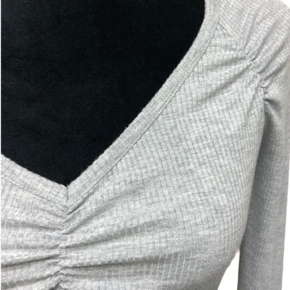 1. State Ruched Sweetheart Neck Long Sleeve Top | Extra Small - Picture 5 of 9